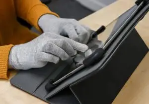 Anti straling handschoenen en tablethoes